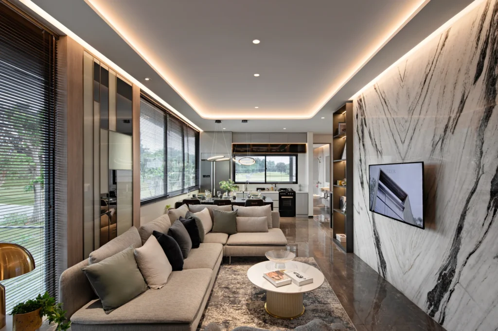 Ruang-Tamu-dan-Dapur-Tanpa-Sekat-Ruangan-Panjang