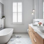 8-cara-membuat-kamar-mandi-kecil-terlihat-lebih-besar--3beb00a6ec6a89dd7ffe9b843bd70fc4b