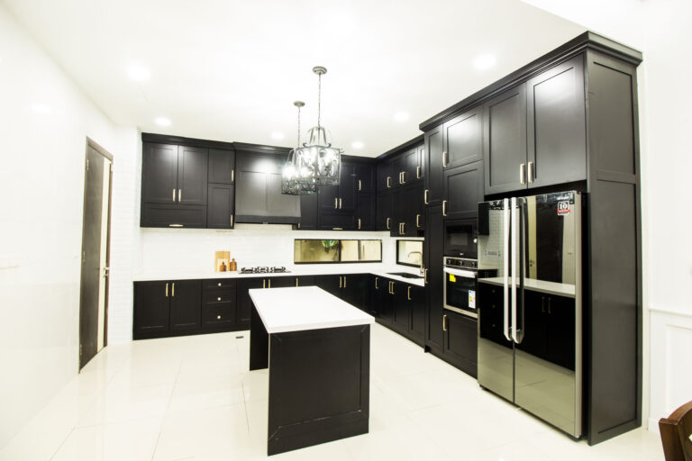 Taman-Topika-Solid-Nyatoh-Black-09